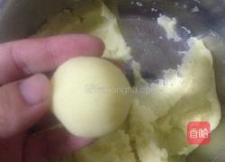 炸土豆球的做法图解8