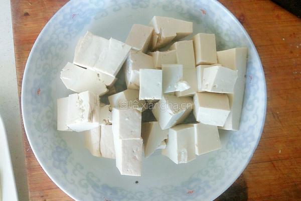 烧豆腐的做法图解1
