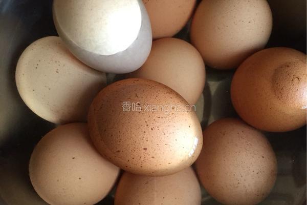 卤蛋的做法图解1