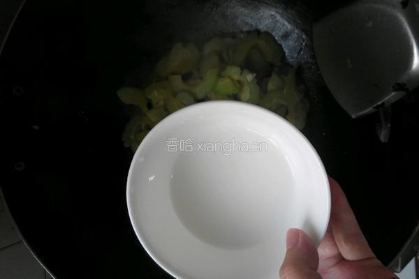 腊肠炒苦瓜的做法图解10
