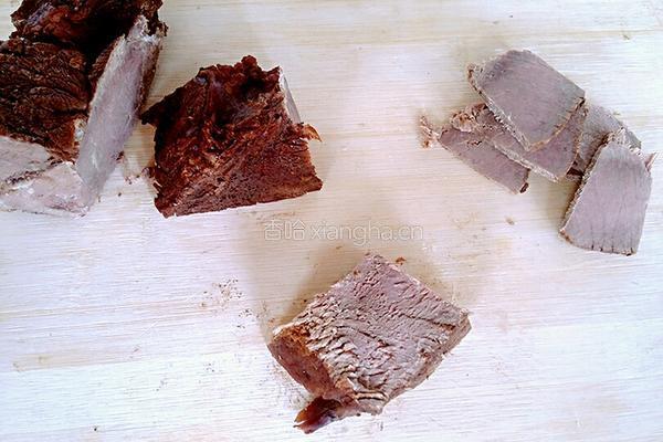 凉拌牛肉的做法图解2