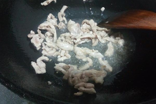 尖椒肉丝的做法图解2