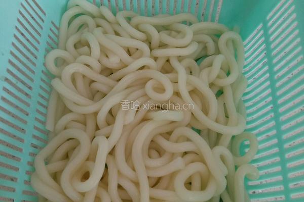 中式乌冬面的做法图解3