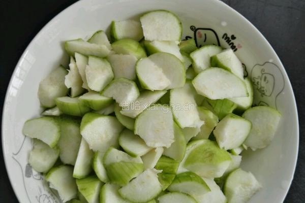 丝瓜豆腐的做法图解2