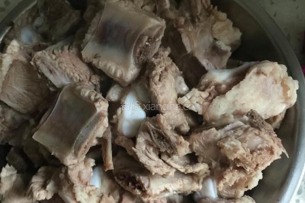 秘制排骨焖面的做法图解3