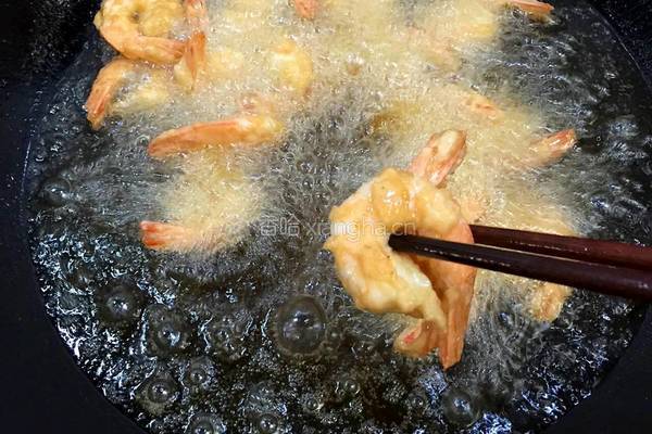 酸甜虾的做法图解4