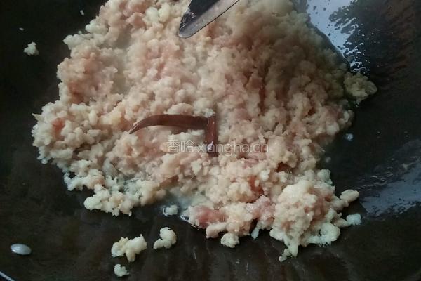 酸腌菜炒肉末的做法图解7
