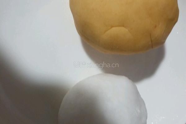 水仙花点心的做法图解1