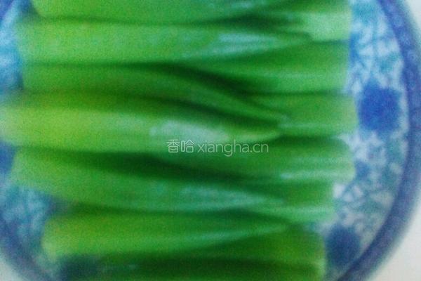 白灼秋葵的做法图解1