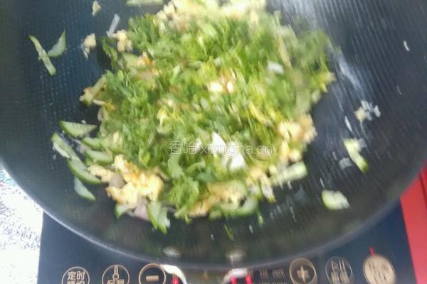 蔬菜炒饭的做法图解5