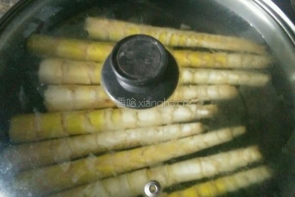 麻辣竹笋条的做法图解1