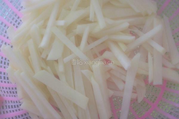 洋葱土豆丝的做法图解1