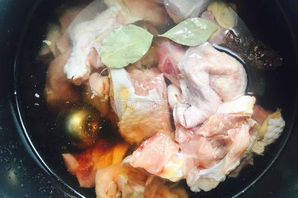 简易版鸡肉炖土豆～的做法图解4