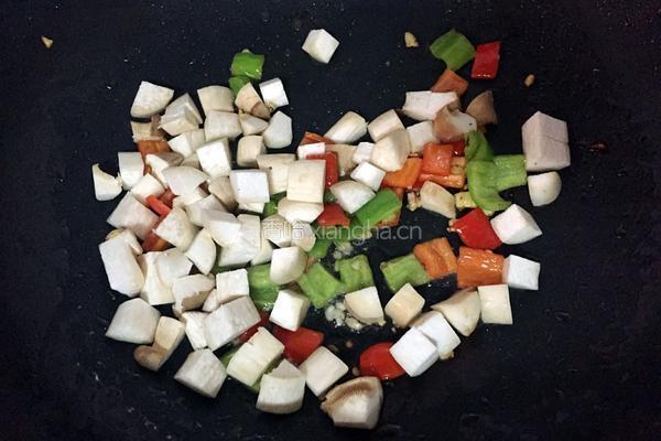 杏鲍菇炒牛肉的做法图解6
