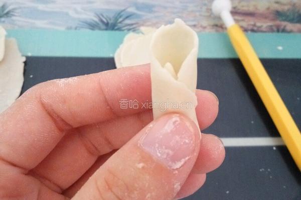 栀子花(面粉制品)的做法图解6
