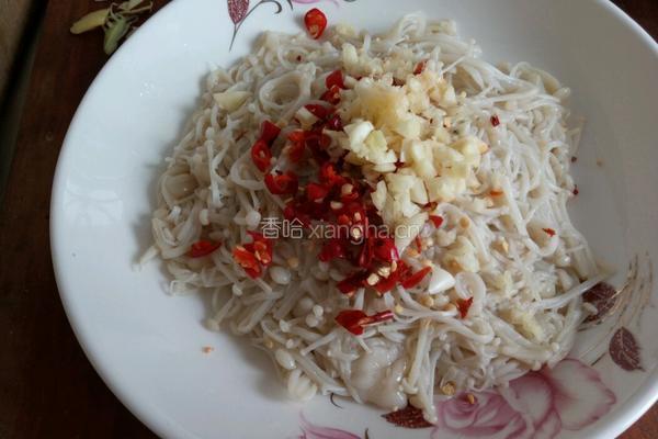 油淋金针菇的做法图解3