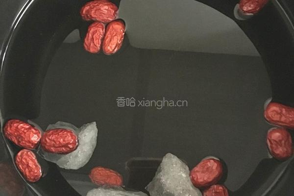 冰糖紫米莲藕的做法图解3