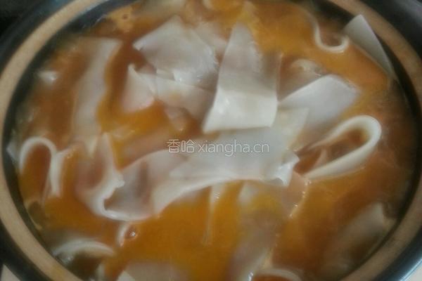 鱼肉炖宽粉的做法图解6
