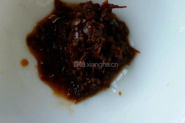 韭菜花炒洋瓜丝的做法图解2