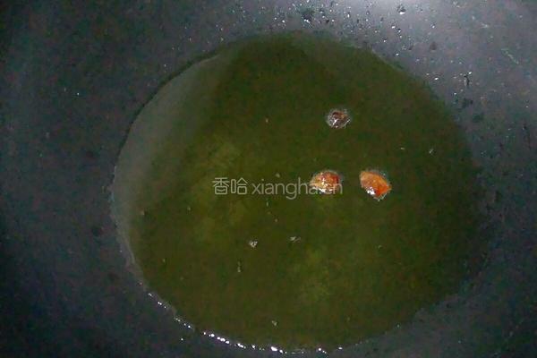 大葱炒肥肠的做法图解2