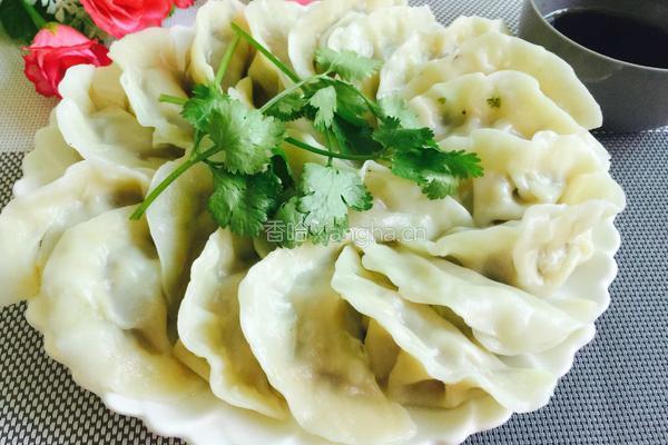 水煮三鲜水饺的做法图解9