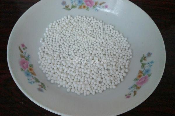 红薯汤圆西米露的做法图解1