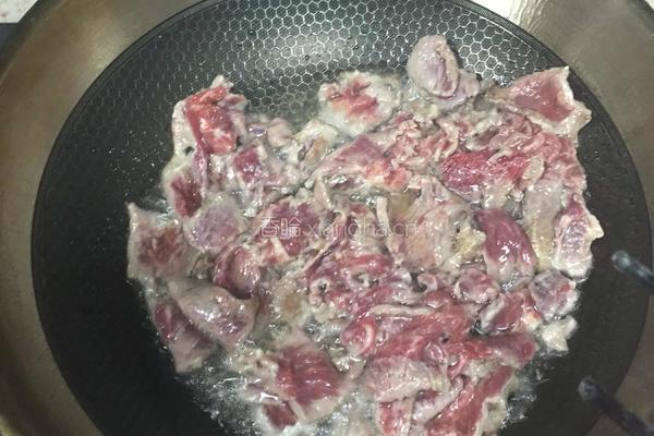 黑椒牛柳的做法图解3