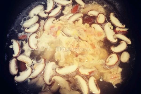 香菇白菜肉汤的做法图解4