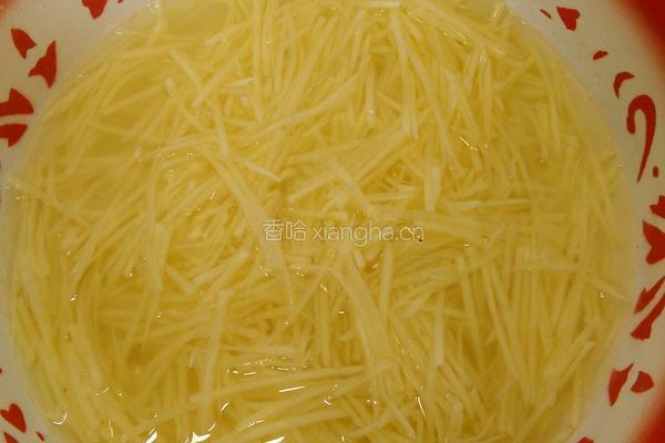 酸辣土豆丝的做法图解2