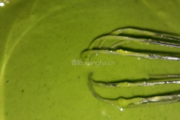 菜心汁蛋糕卷的做法图解5