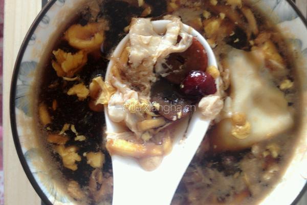 红枣鸡蛋姜黑糖水的做法图解3