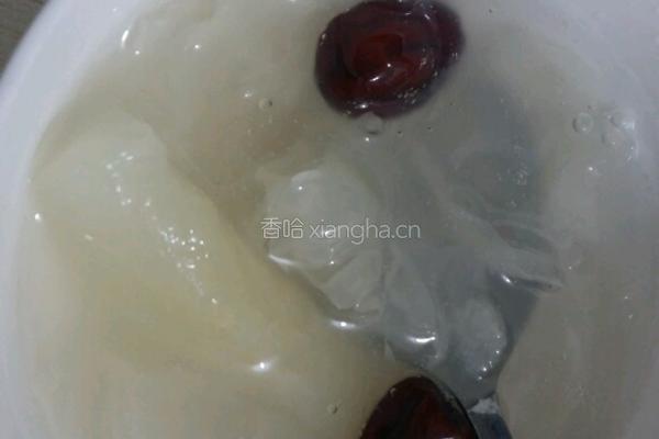 银耳梨子羹的做法图解4