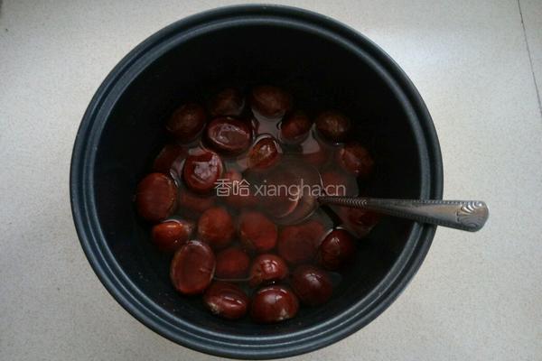 懒人版的电饭煲糖炒板栗的做法图解5