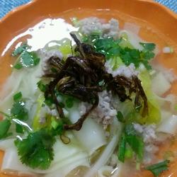 鸡棕三鲜宽面的做法[图]