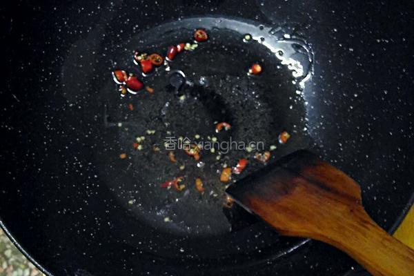 叉烧炒饭的做法图解2