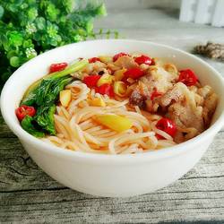 酸汤肥牛粉的做法[图]