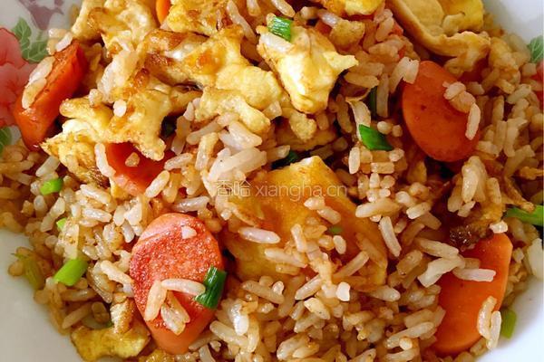 火腿肠炒饭的做法图解9