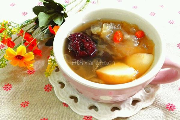 红枣银耳芋头汤的做法图解10