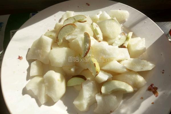 糖拌枣梨的做法图解3
