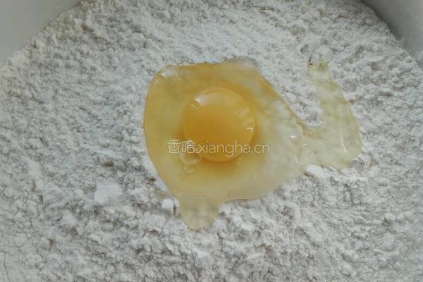 羊肉豆角馅饺子的做法图解7
