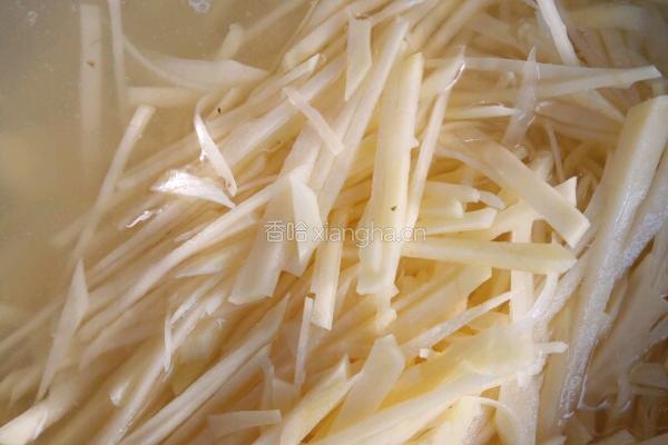 双煎土豆丝的做法图解1