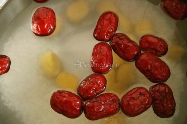 栗子红枣粥的做法图解4