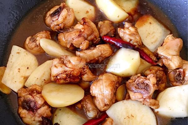 土豆焖鸡腿的做法图解7