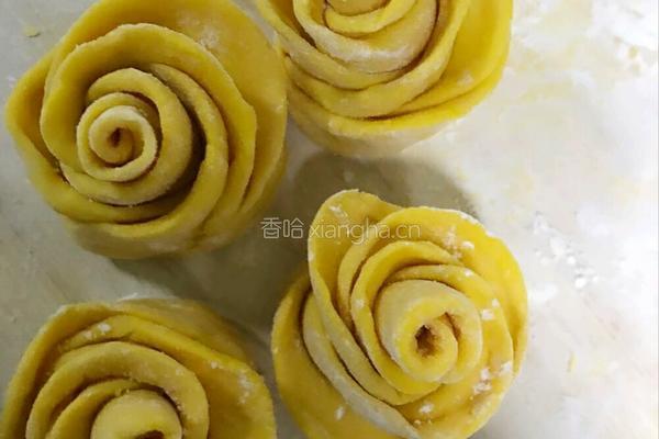 南瓜馒头玫瑰花的做法图解6