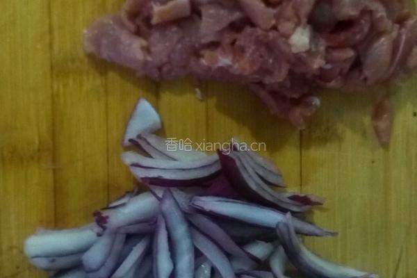 孜然肉片的做法图解2