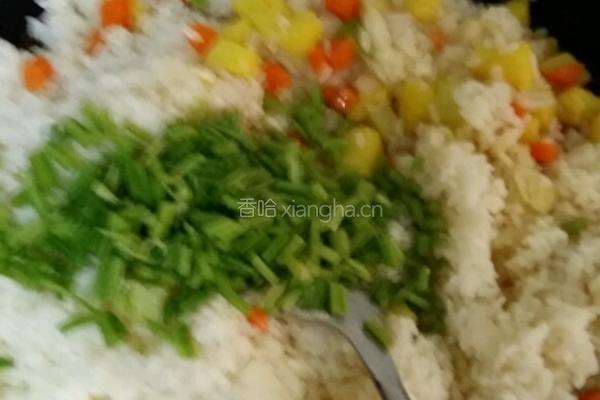 风梨炒饭的做法图解5