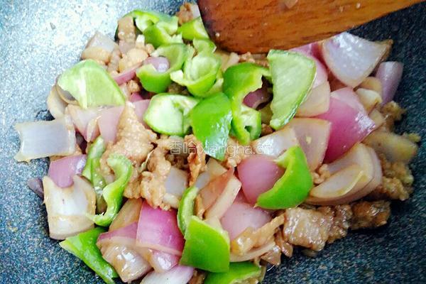 圆葱炒肉的做法图解7