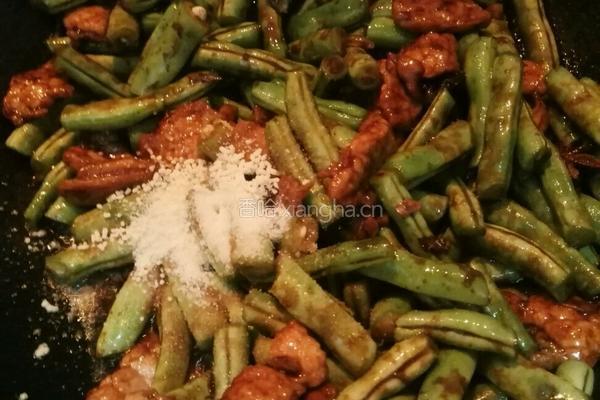 猪肉炖豆角的做法图解7