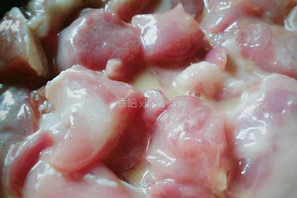 菠萝咕噜肉的做法图解4