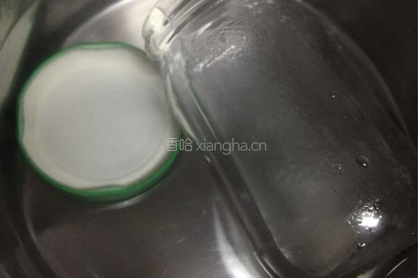 冰糖柠檬的做法图解1
